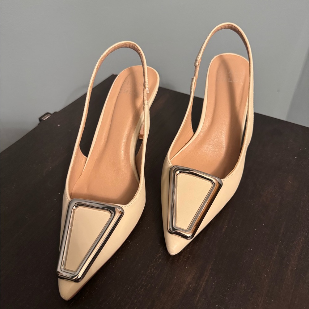 Chase + Chloe Cream Slingback Heels with Silver Accent